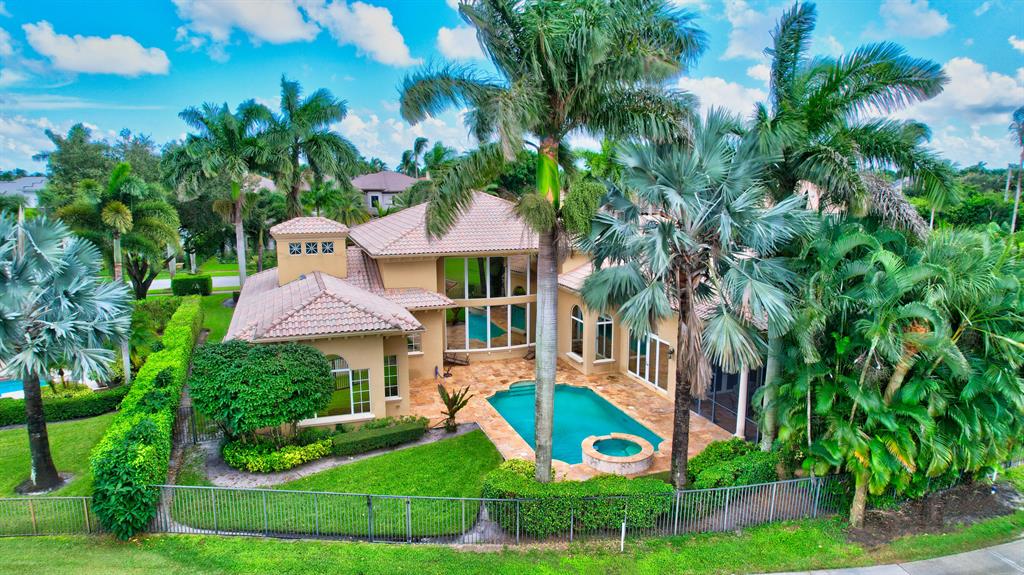 ST ANDREWS COUNTRY CLUB - Residential