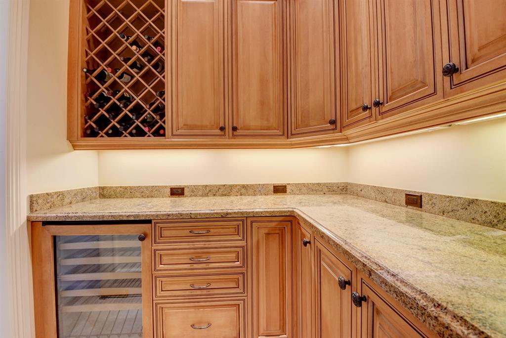 ST ANDREWS COUNTRY CLUB - Residential