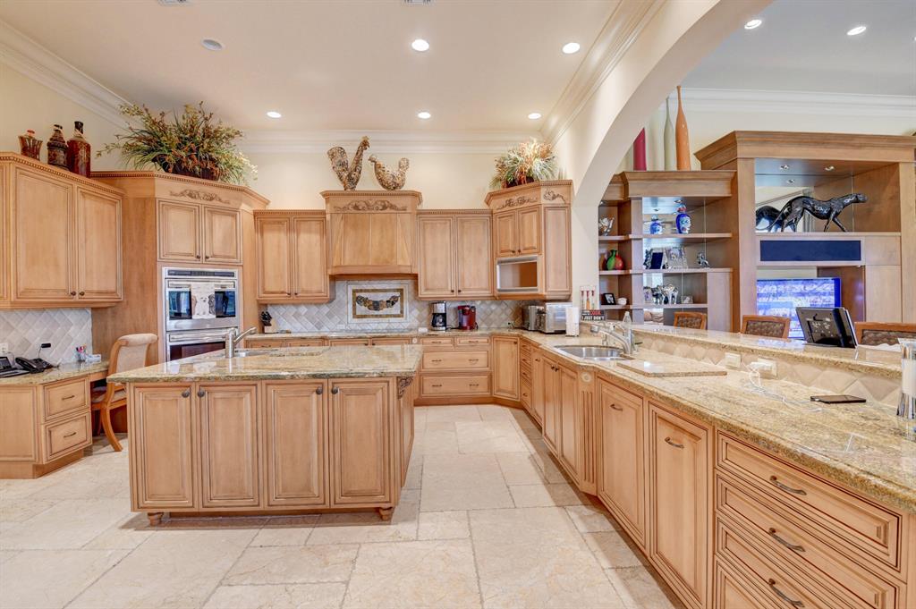 ST ANDREWS COUNTRY CLUB - Residential