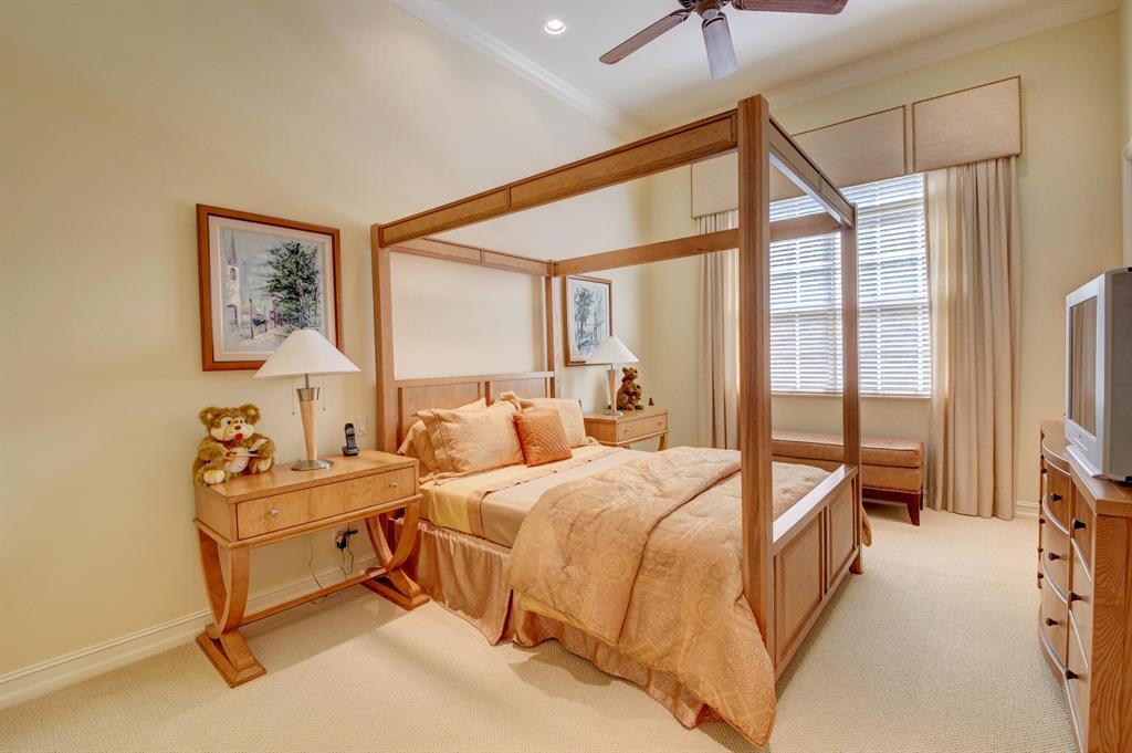 ST ANDREWS COUNTRY CLUB - Residential