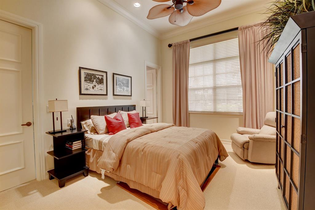 ST ANDREWS COUNTRY CLUB - Residential