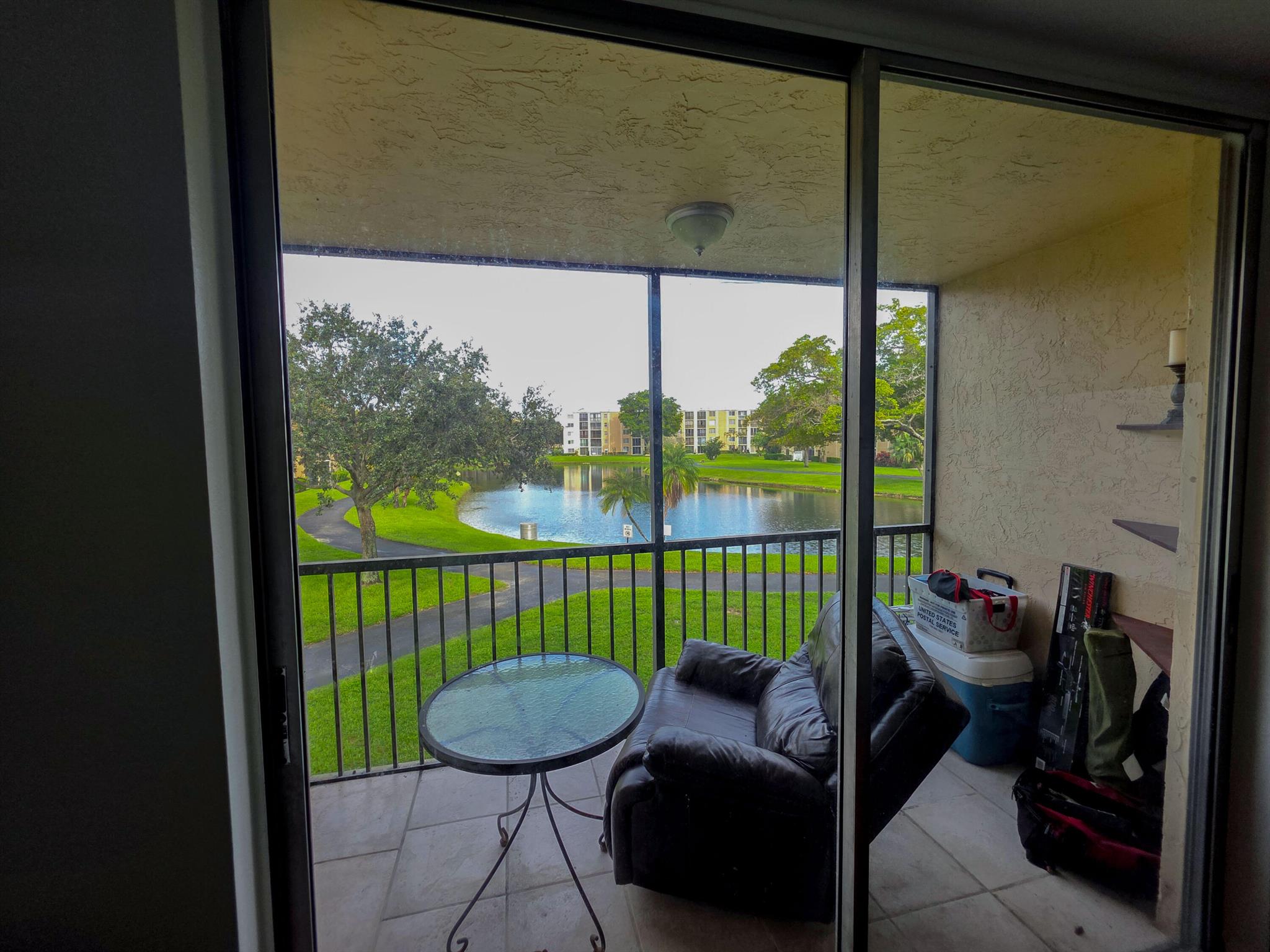 View photos, virtual tours, details... 7960 NW 50th Street 202