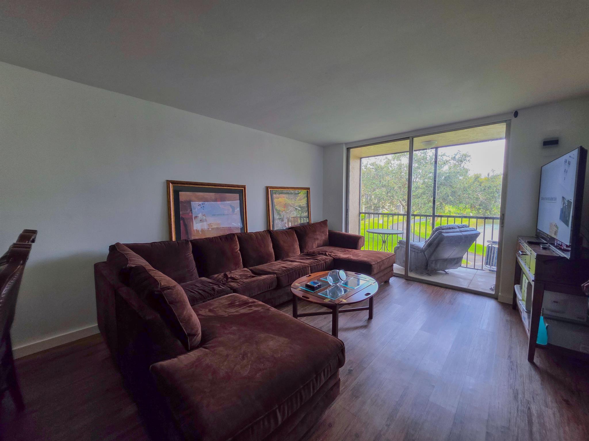 View photos, virtual tours, details... 7960 NW 50th Street 202