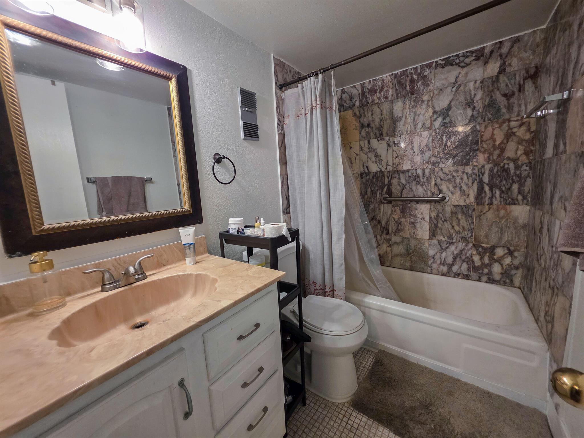 View photos, virtual tours, details... 7960 NW 50th Street 202