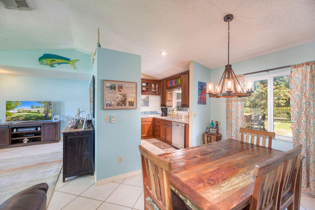 PORT ST LUCIE SECTION 7 - Residential