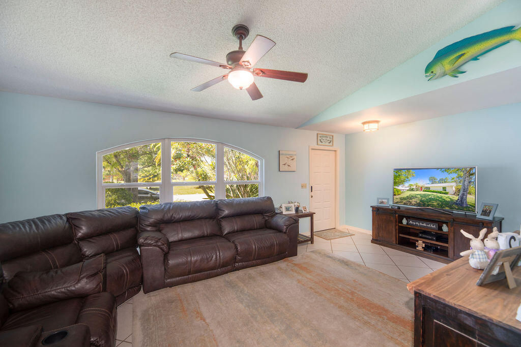 PORT ST LUCIE SECTION 7 - Residential