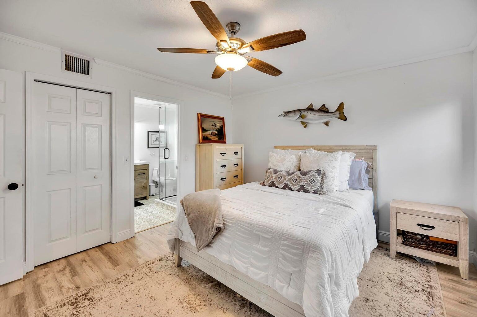 INDIAN RIVER PLACE, A CONDOMINIUM - Residential