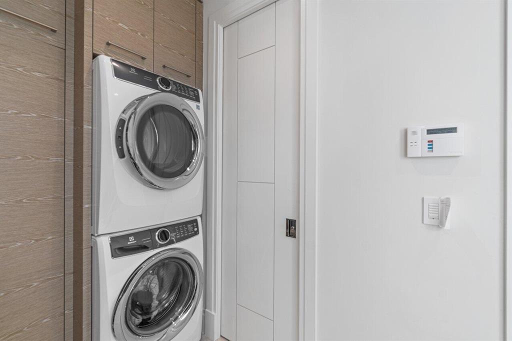 ROYAL PARK - Residential