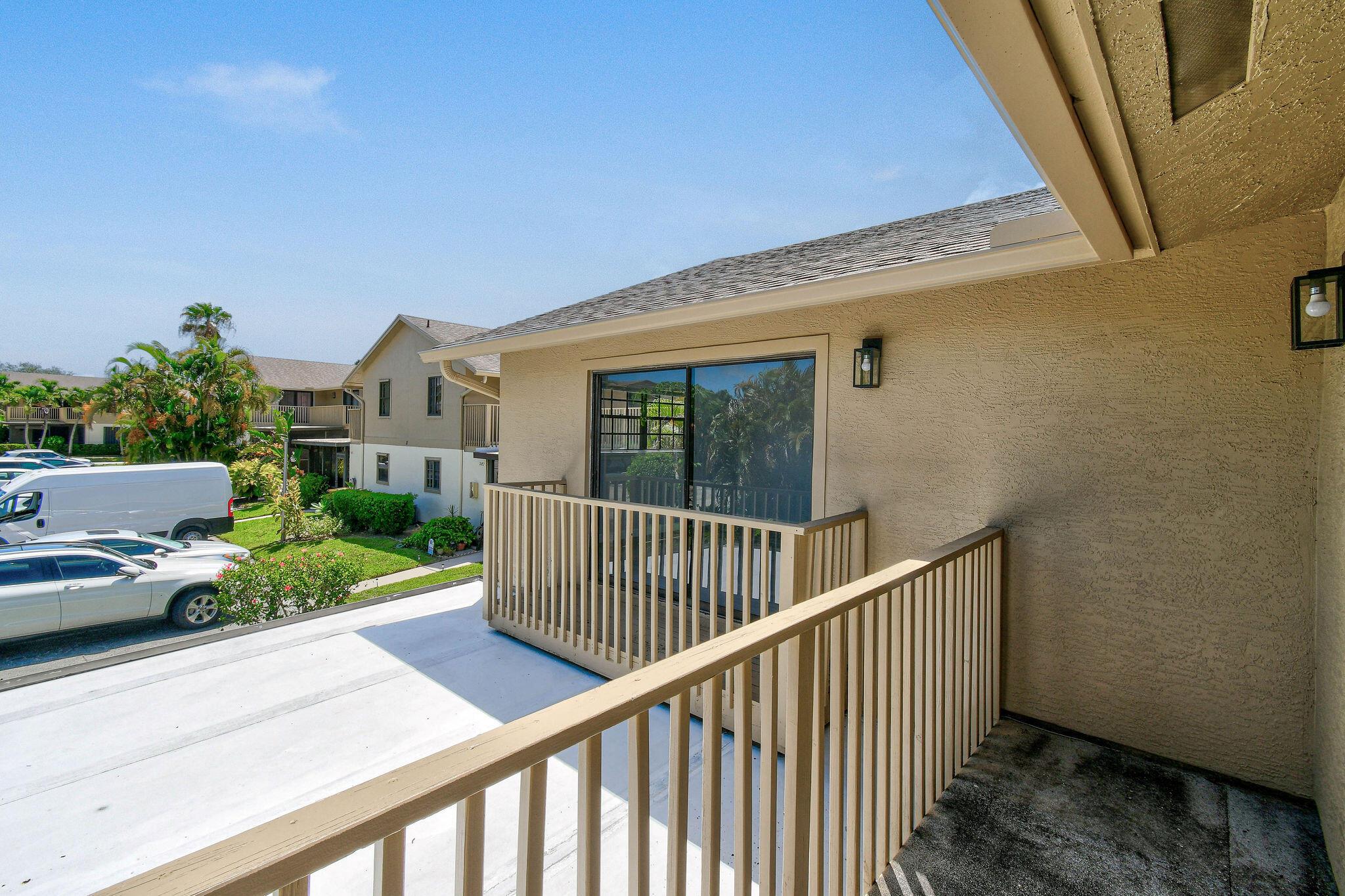 JAMESTOWN AT HERITAGE RID - Residential