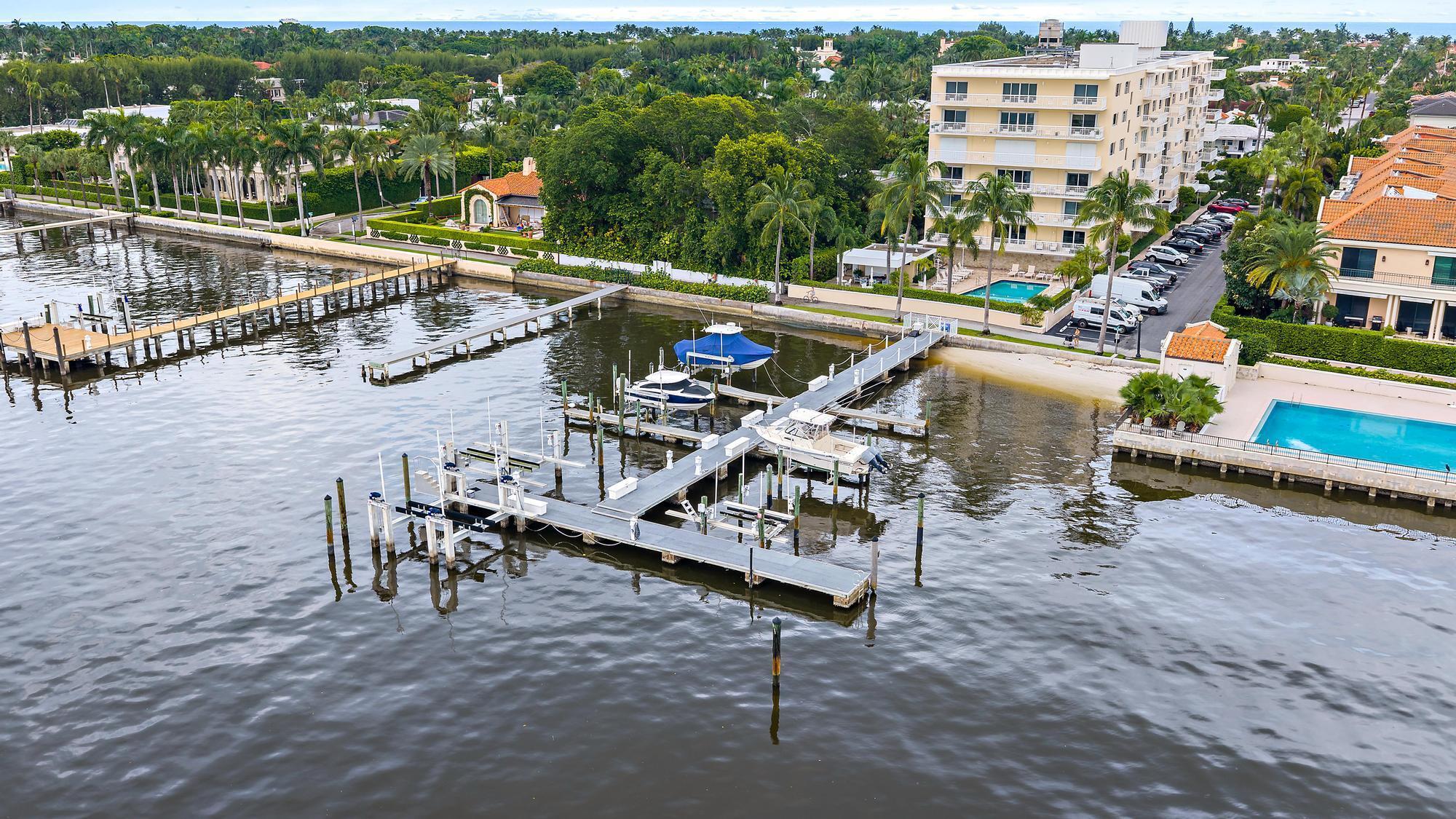 250 BRADLEY Place 408