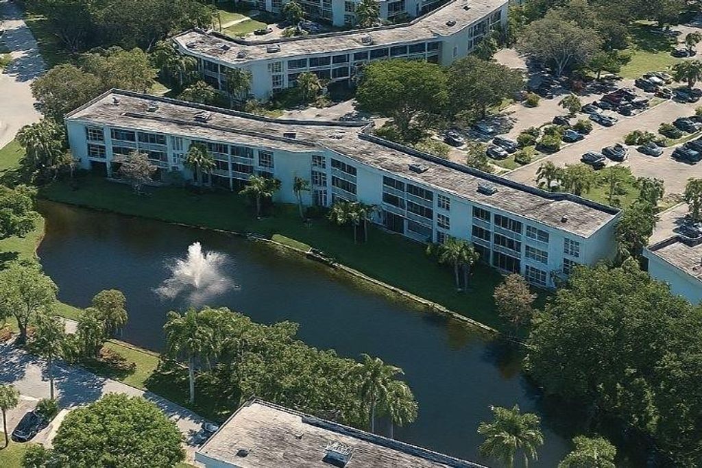 Photo of 2501 Antigua Terrace #F3, Coconut Creek, FL 33066 (MLS # F10556758)
