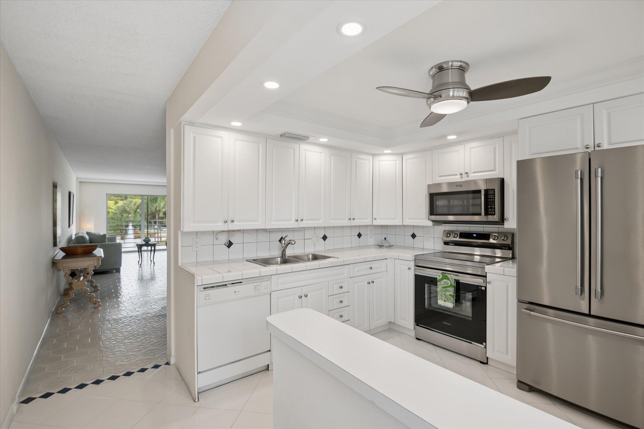 WYNMOOR-ANTIGUA VILLAGE - Residential