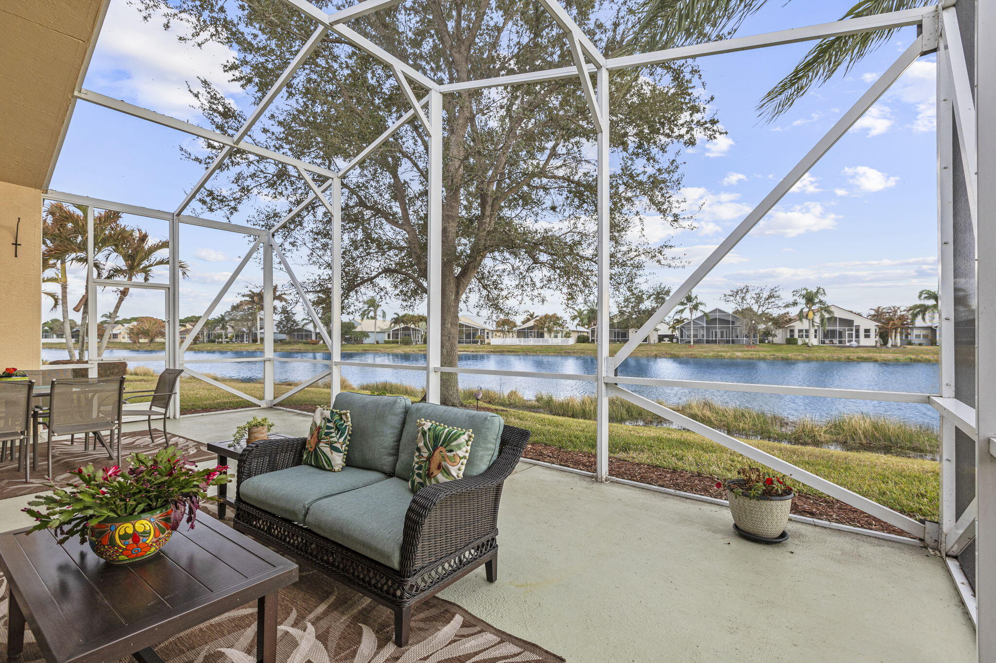 Magnolia Lakes - Residential