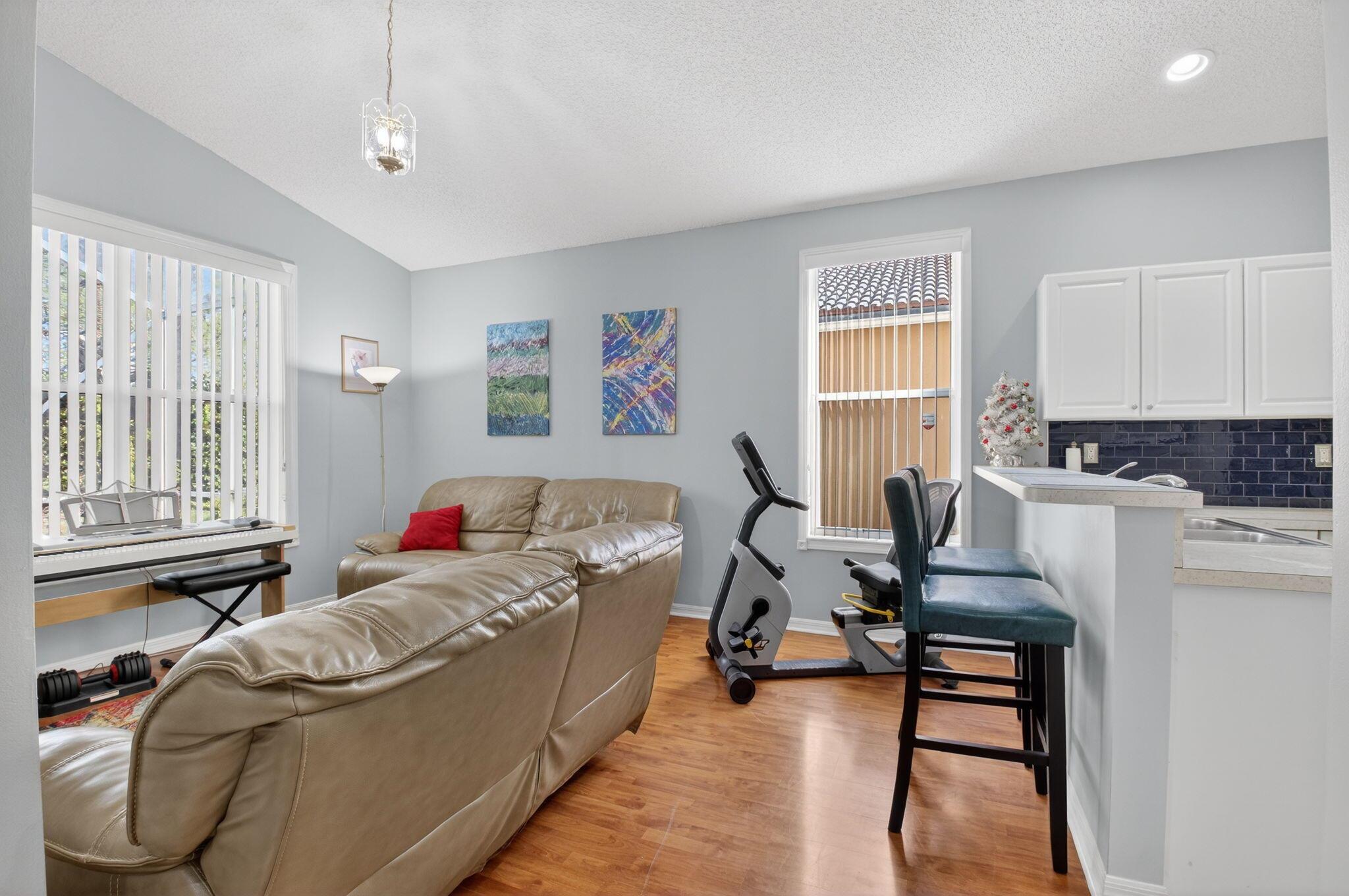 Verona Lakes - Residential