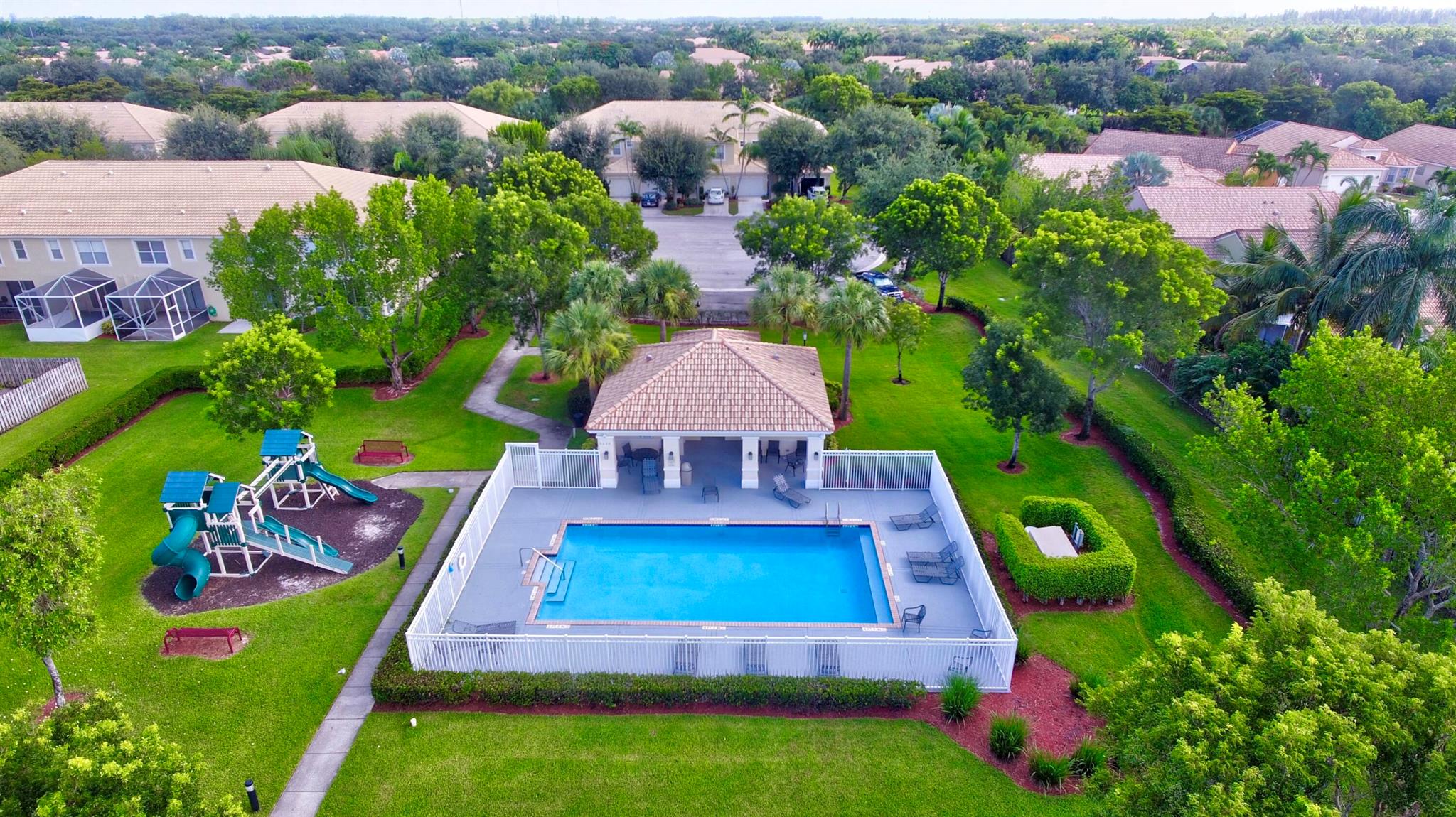 Verona Lakes - Residential