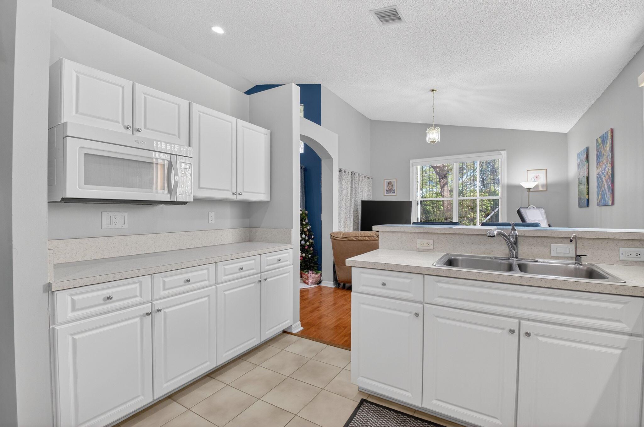 Verona Lakes - Residential