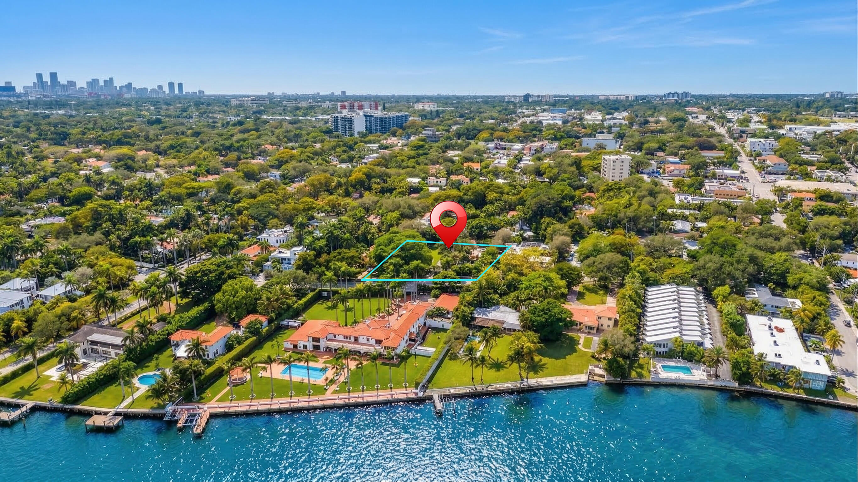 5960 N Bayshore Drive