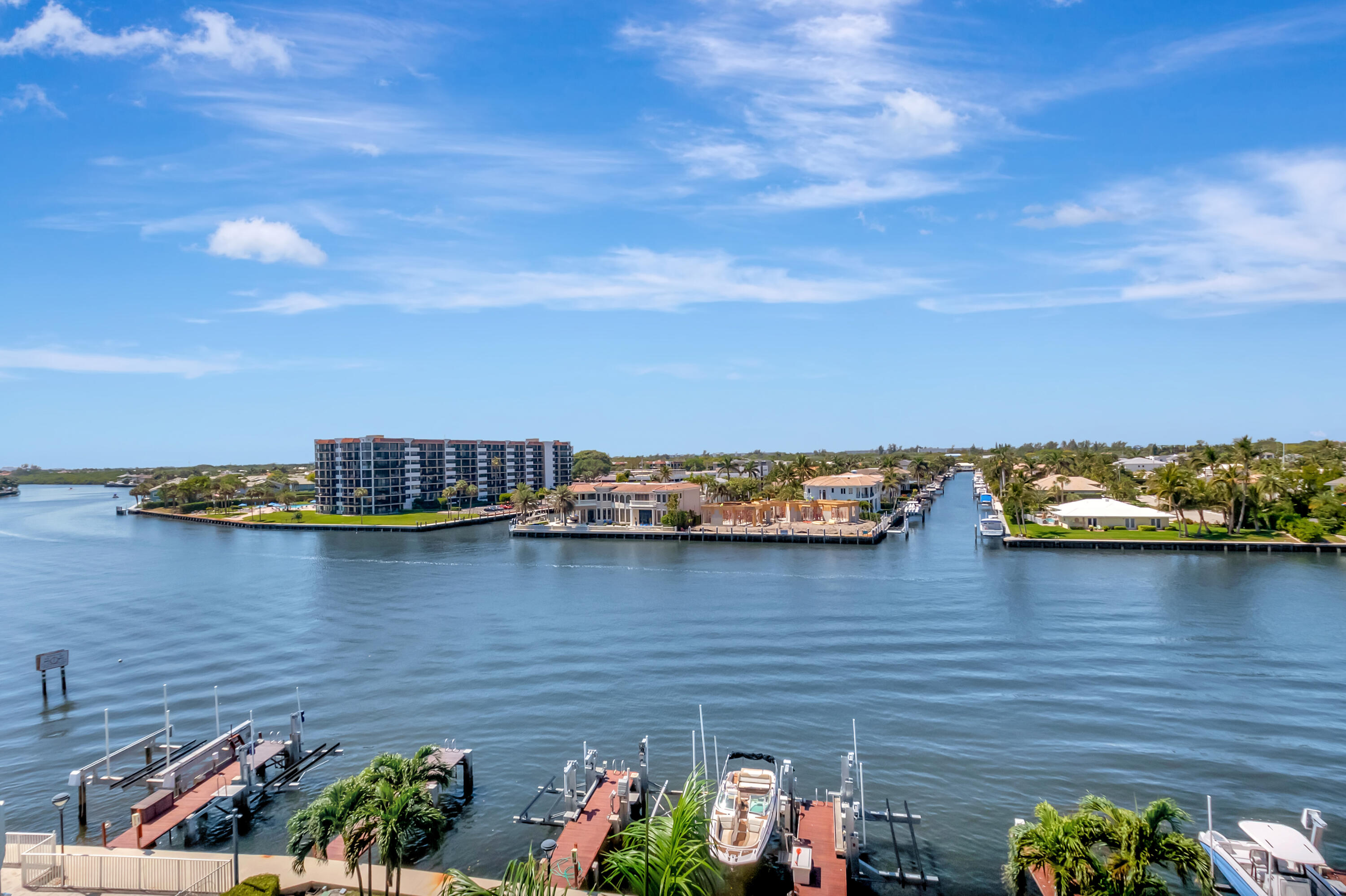 REGENCY HIGHLAND CLUB CONDO - Residential