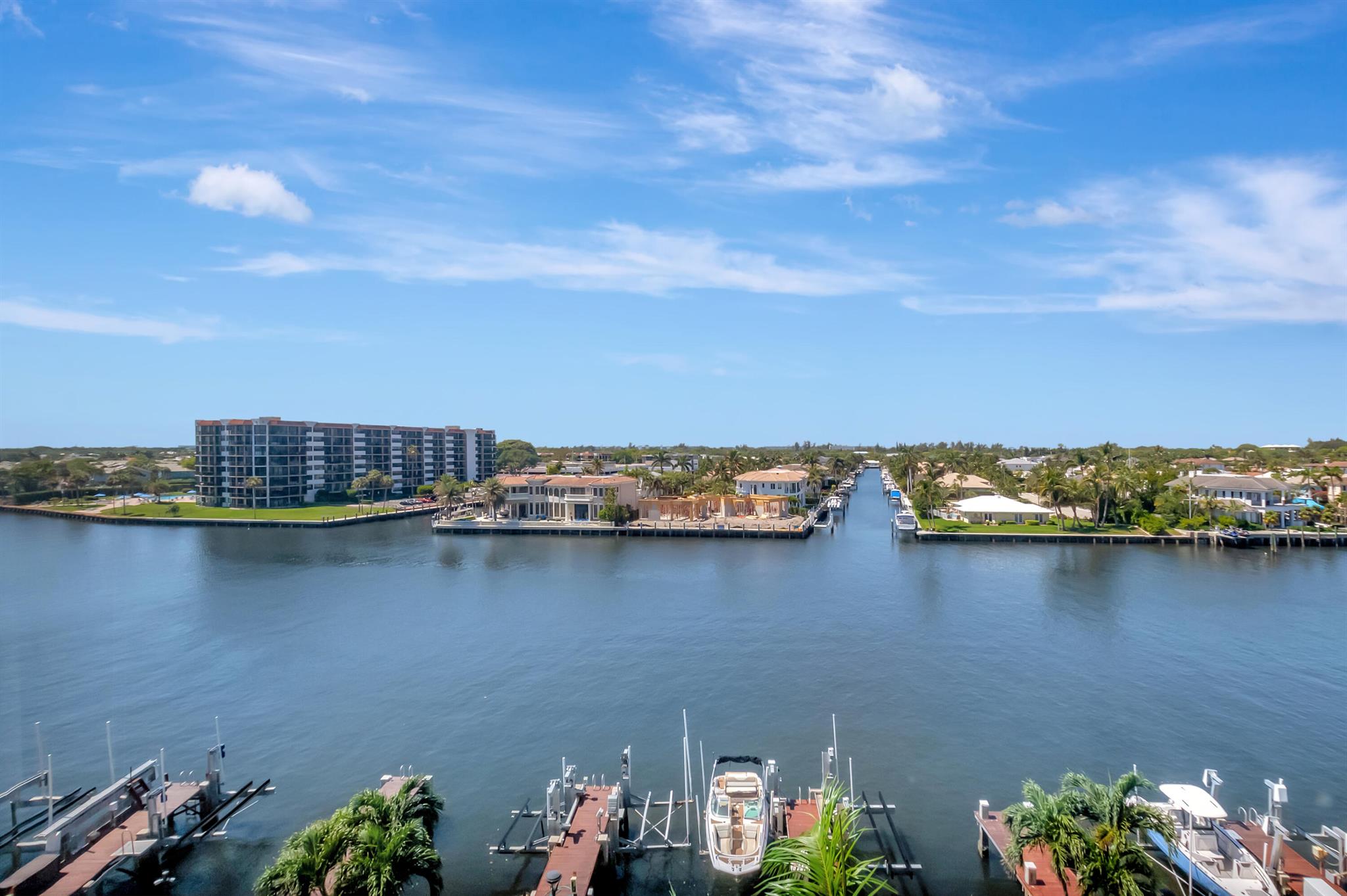 REGENCY HIGHLAND CLUB CON - Residential
