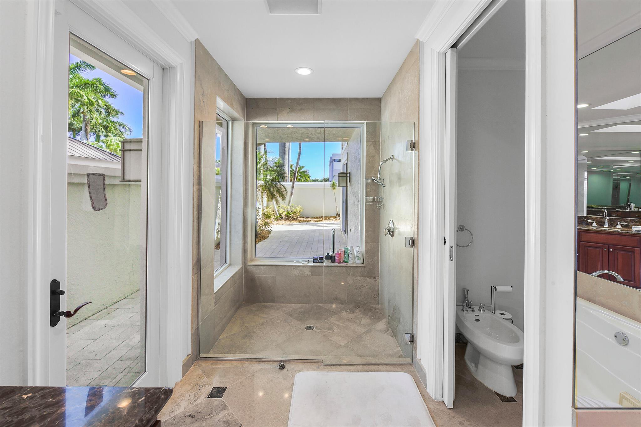 ST ANDREWS COUNTRY CLUB - Residential