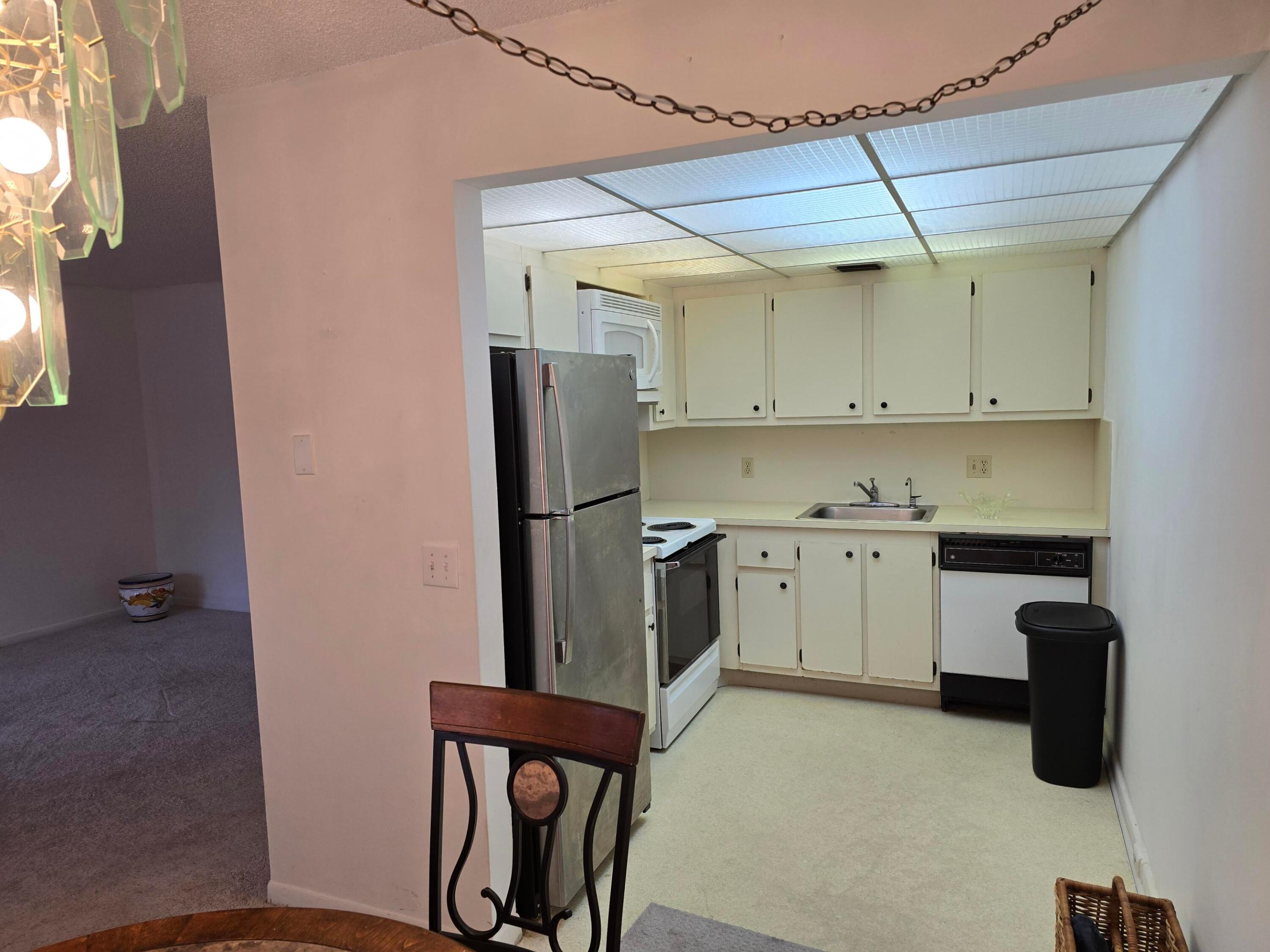 NEW HAMPTON AT CENTURY VILLAGE - Residential