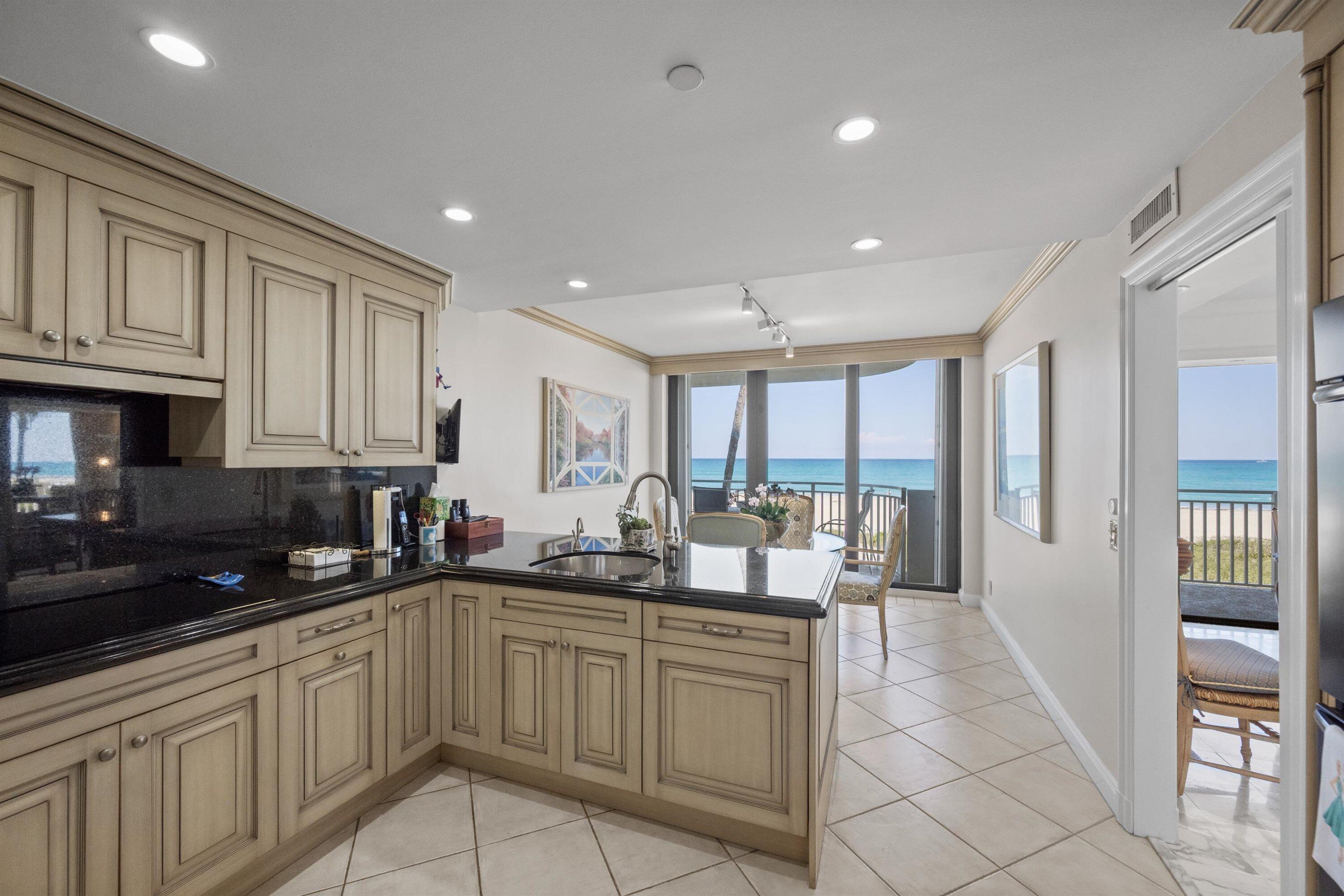 PALM BEACH STRATFORD CONDO - Residential