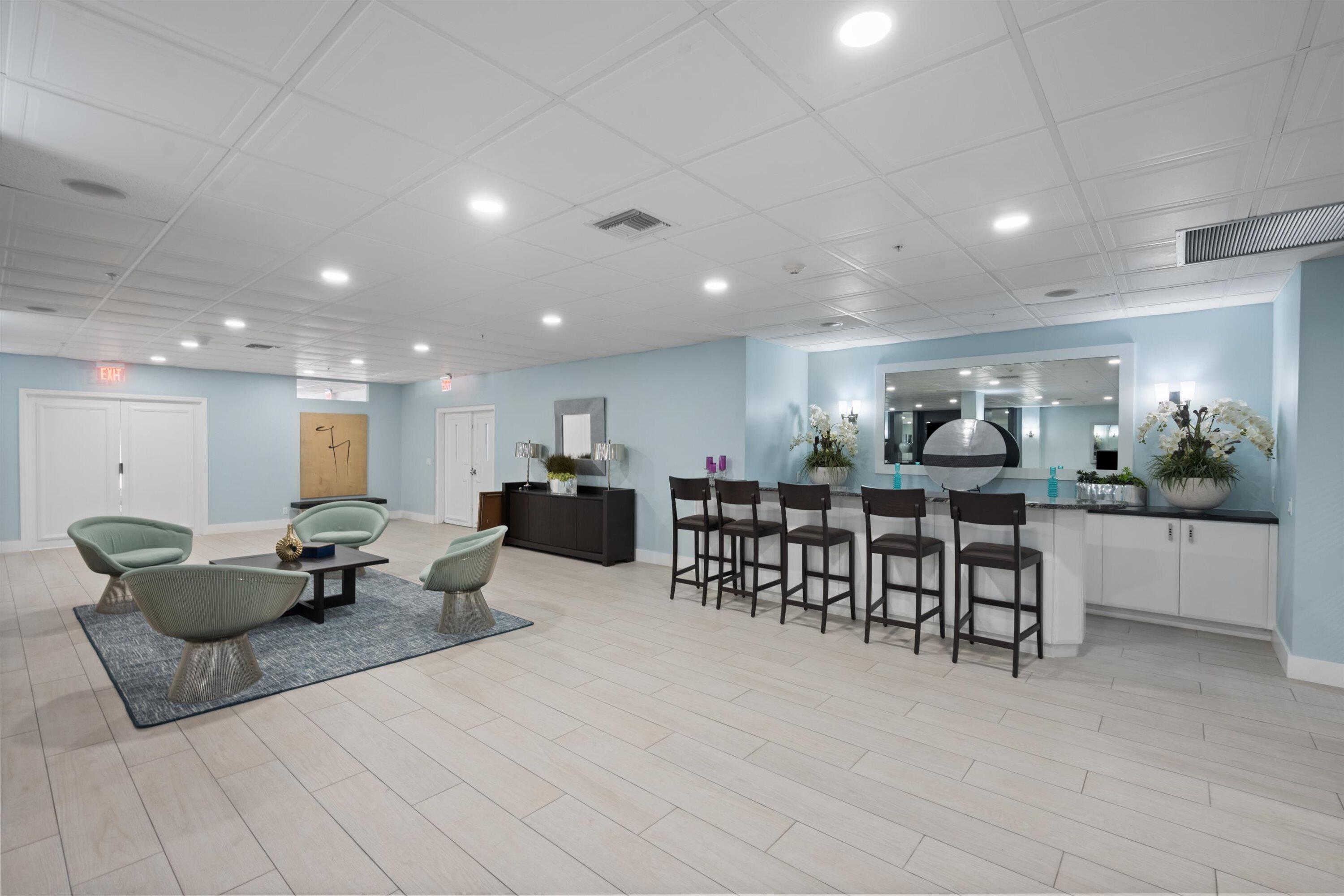 PALM BEACH STRATFORD CONDO - Residential