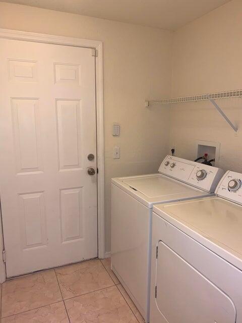 RESIDENCES OF BELMONT AT BOYNTON BEACH CONDO - Residential