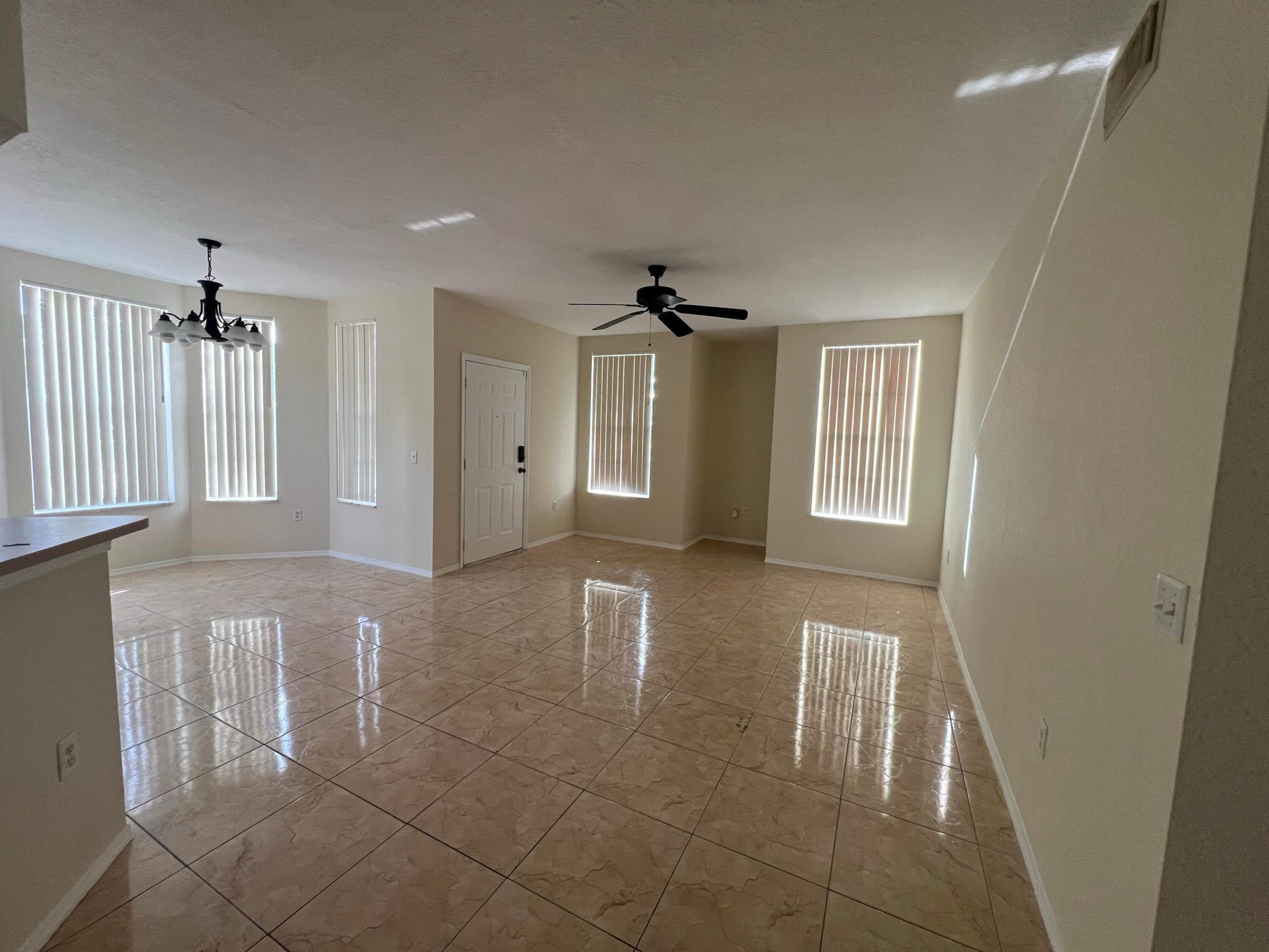RESIDENCES OF BELMONT AT BOYNTON BEACH CONDO - Residential
