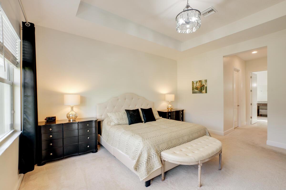 Valencia Cay At Riverland - Residential