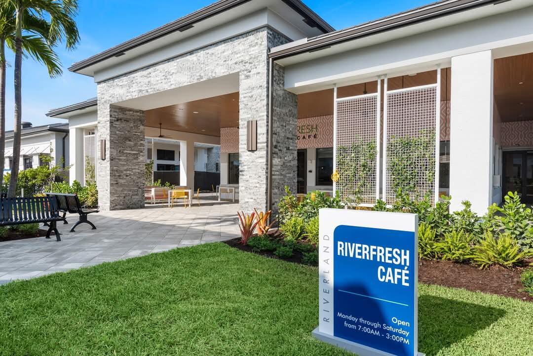 Valencia Cay At Riverland - Residential