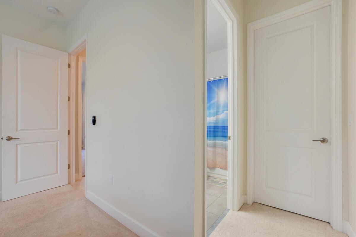 Valencia Cay At Riverland - Residential