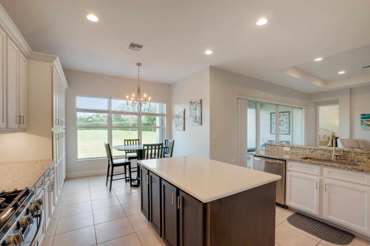 Valencia Cay At Riverland - Residential