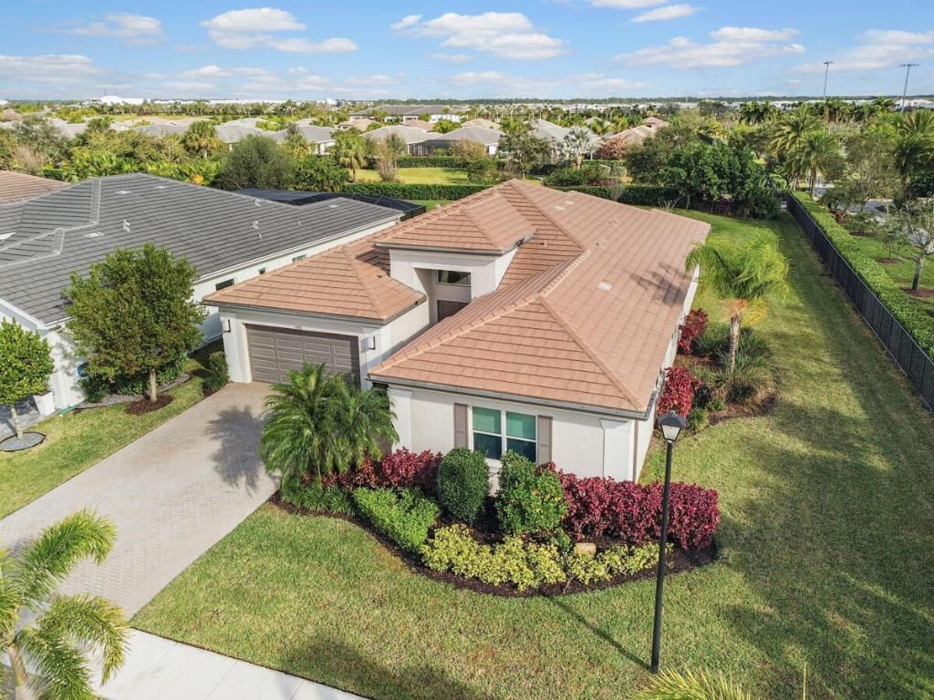 Photo of 11983 SW Marigold Lakes Drive, Port Saint Lucie, FL 34987 (MLS # R11127139)