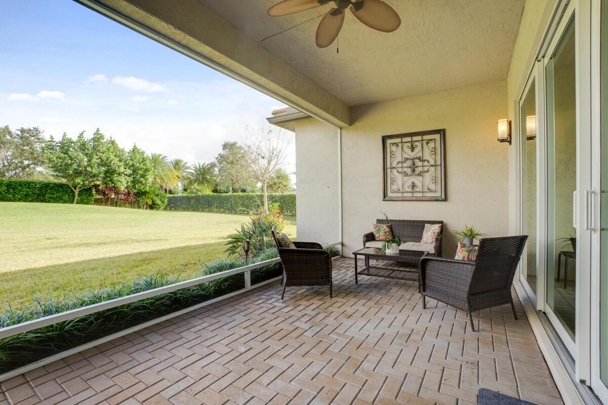 Valencia Cay At Riverland - Residential