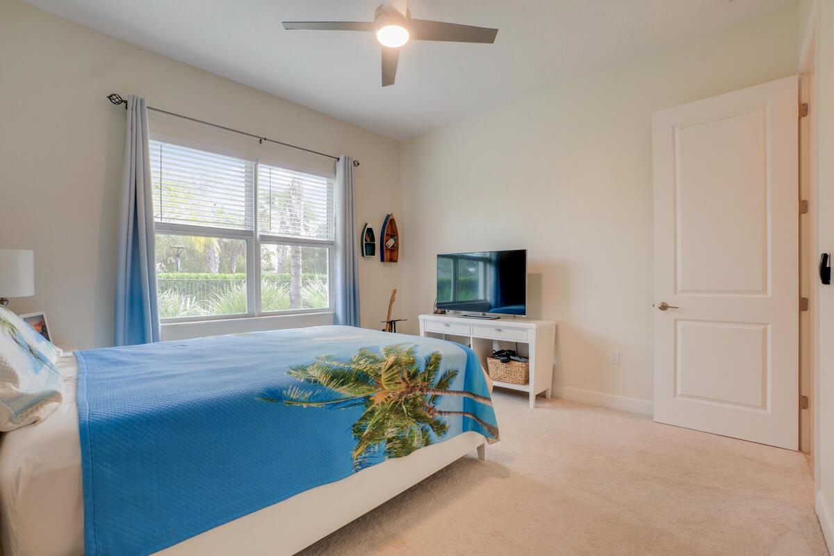 Valencia Cay At Riverland - Residential