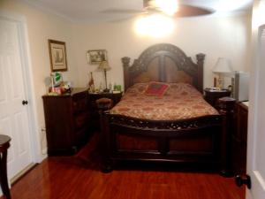 UNIVERSITY GARDENS - Residential