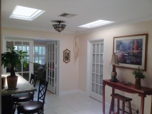 UNIVERSITY GARDENS - Residential