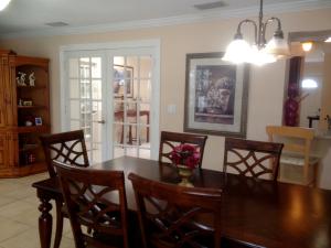 UNIVERSITY GARDENS - Residential