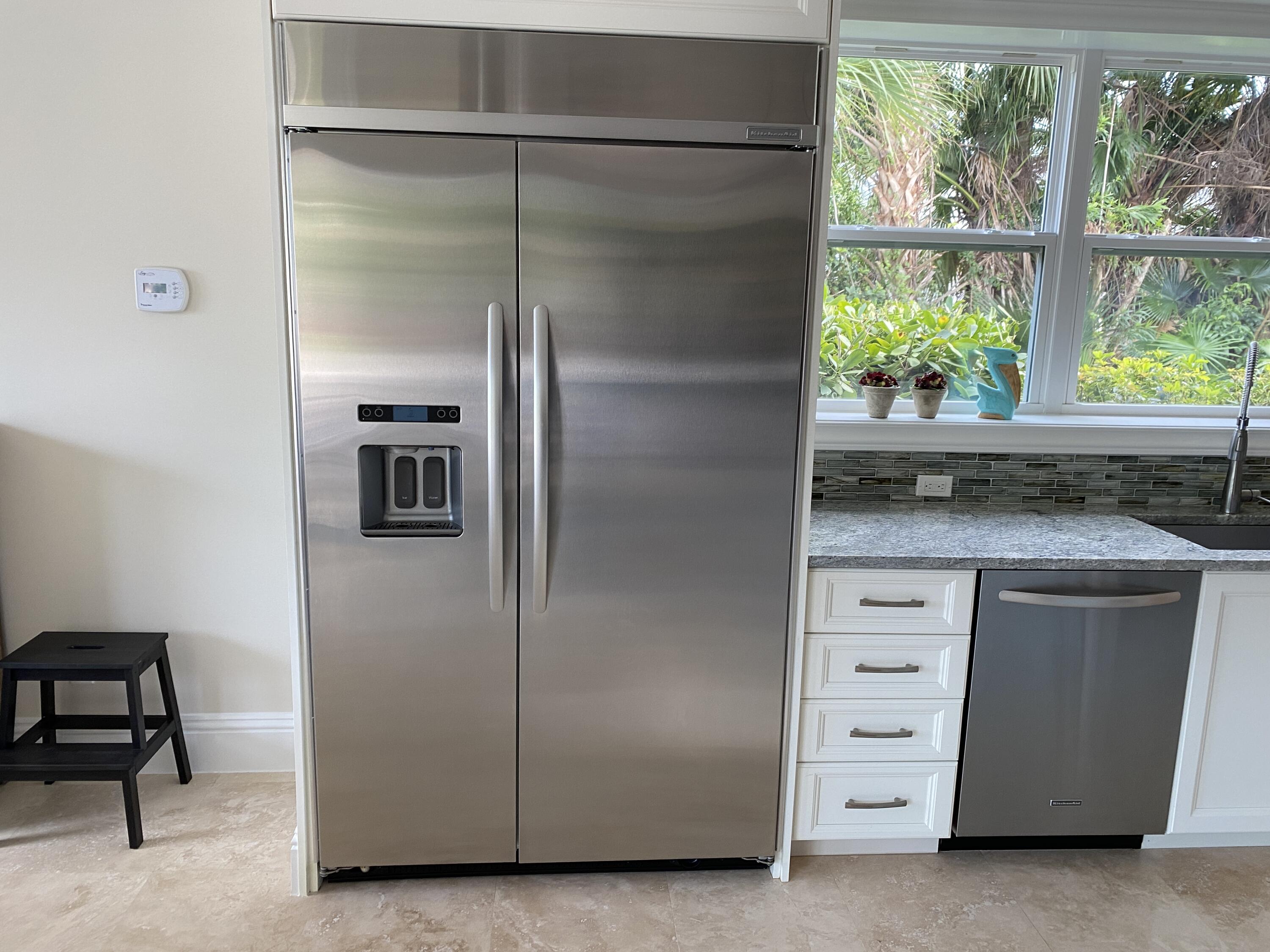 THE MOORINGS UNIT 4 - Residential