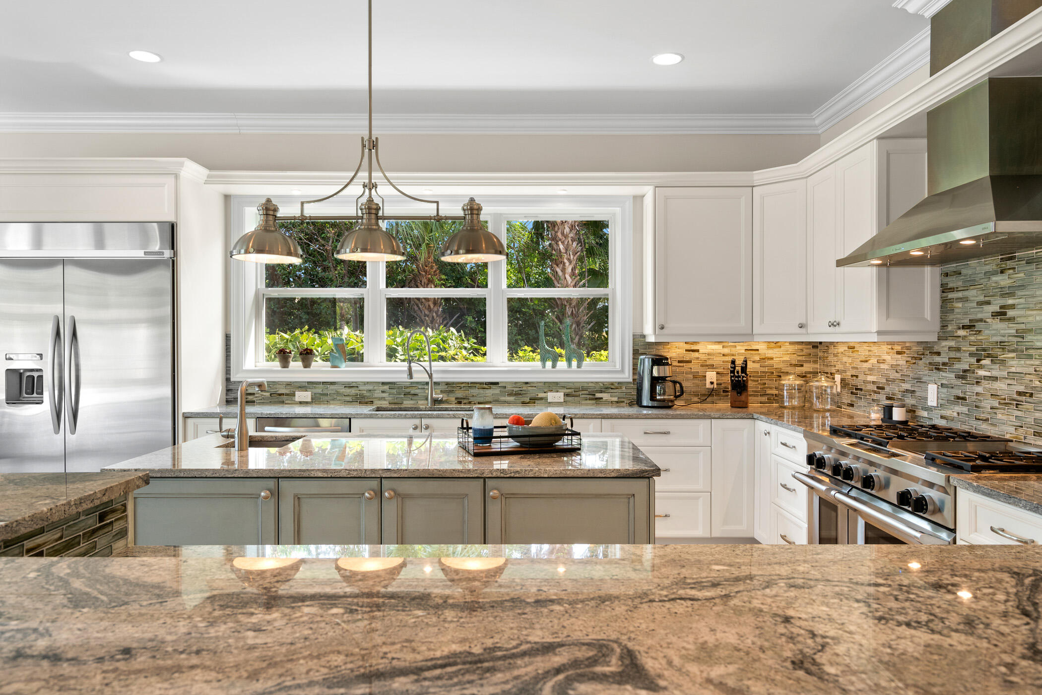 THE MOORINGS UNIT 4 - Residential