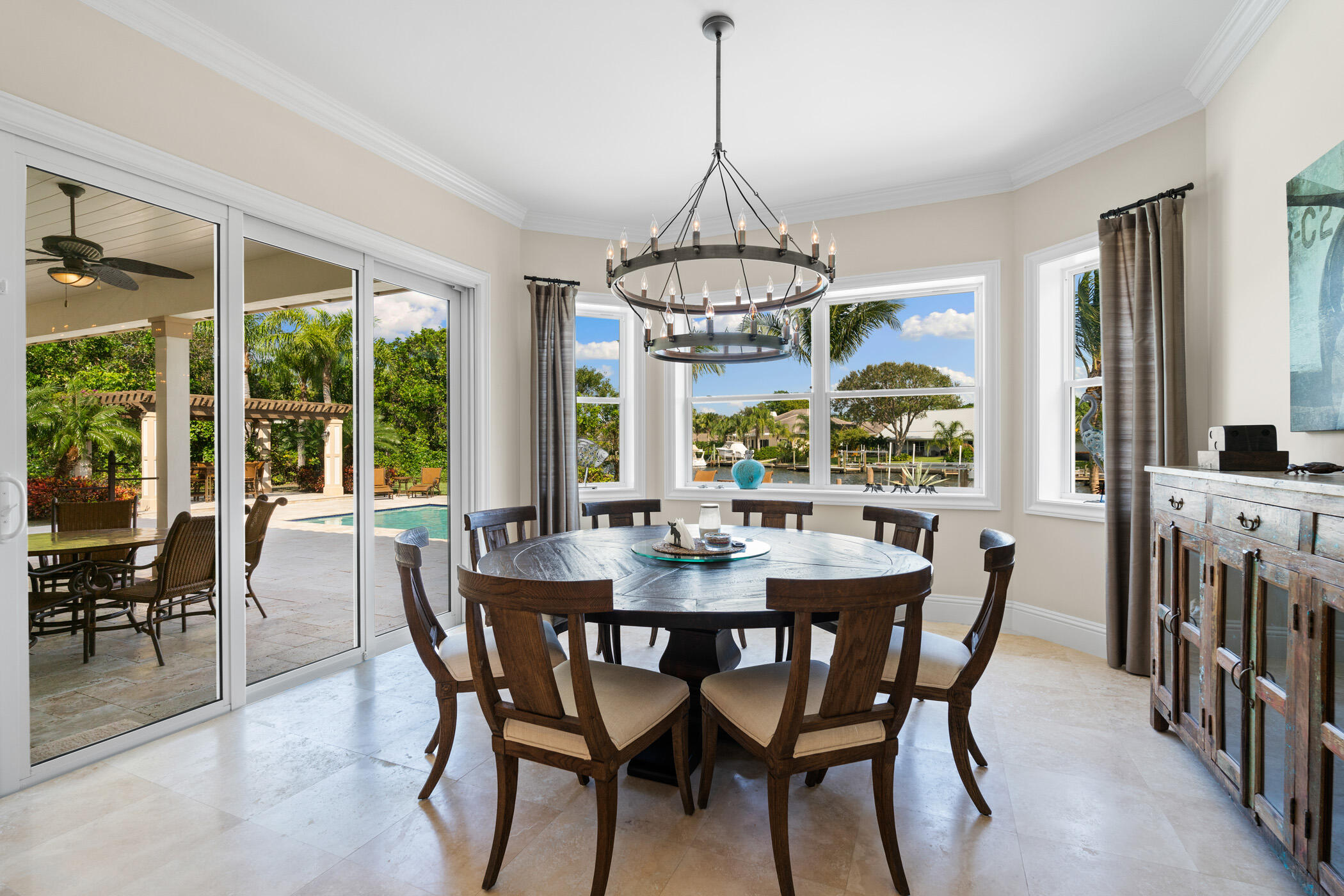 THE MOORINGS UNIT 4 - Residential