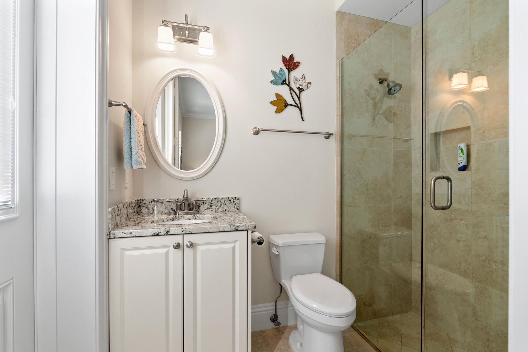 THE MOORINGS UNIT 4 - Residential