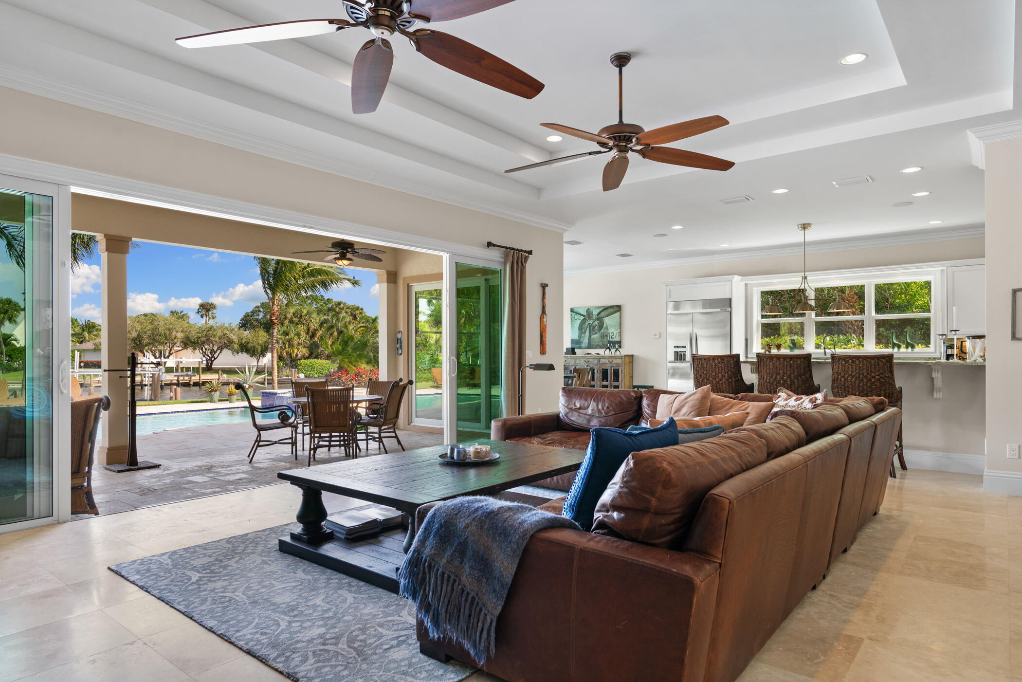 THE MOORINGS UNIT 4 - Residential