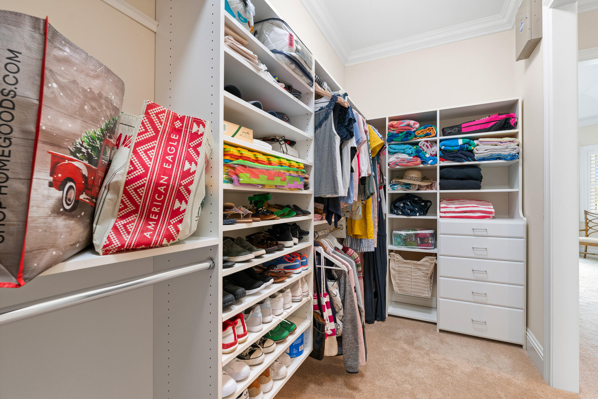 THE MOORINGS UNIT 4 - Residential