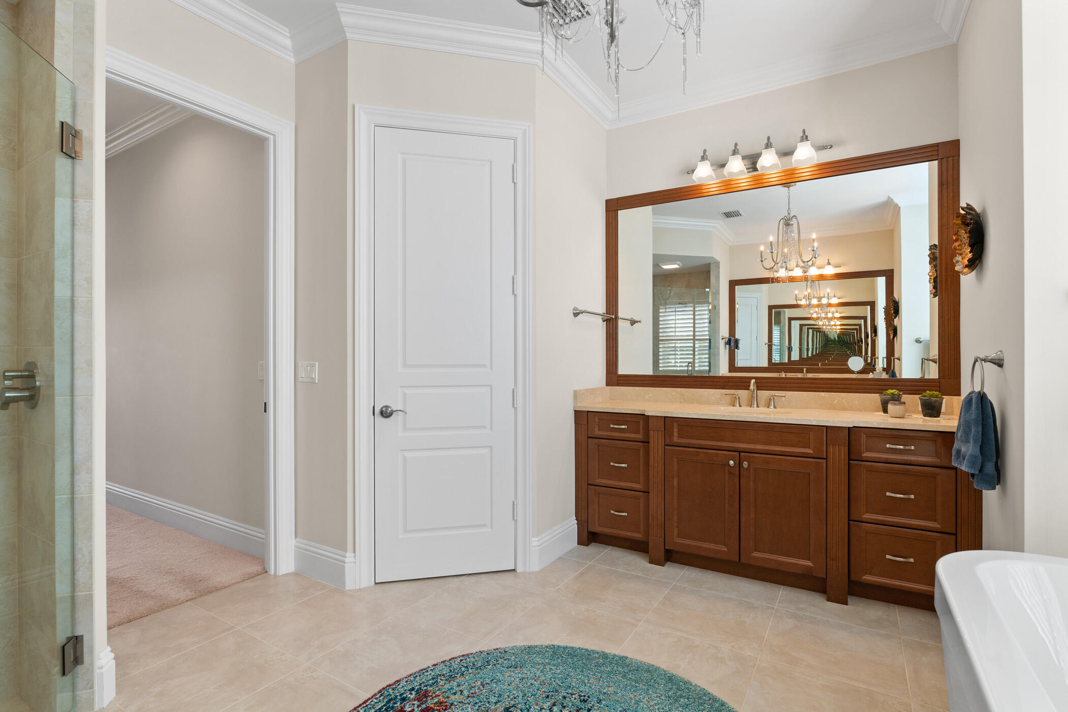 THE MOORINGS UNIT 4 - Residential