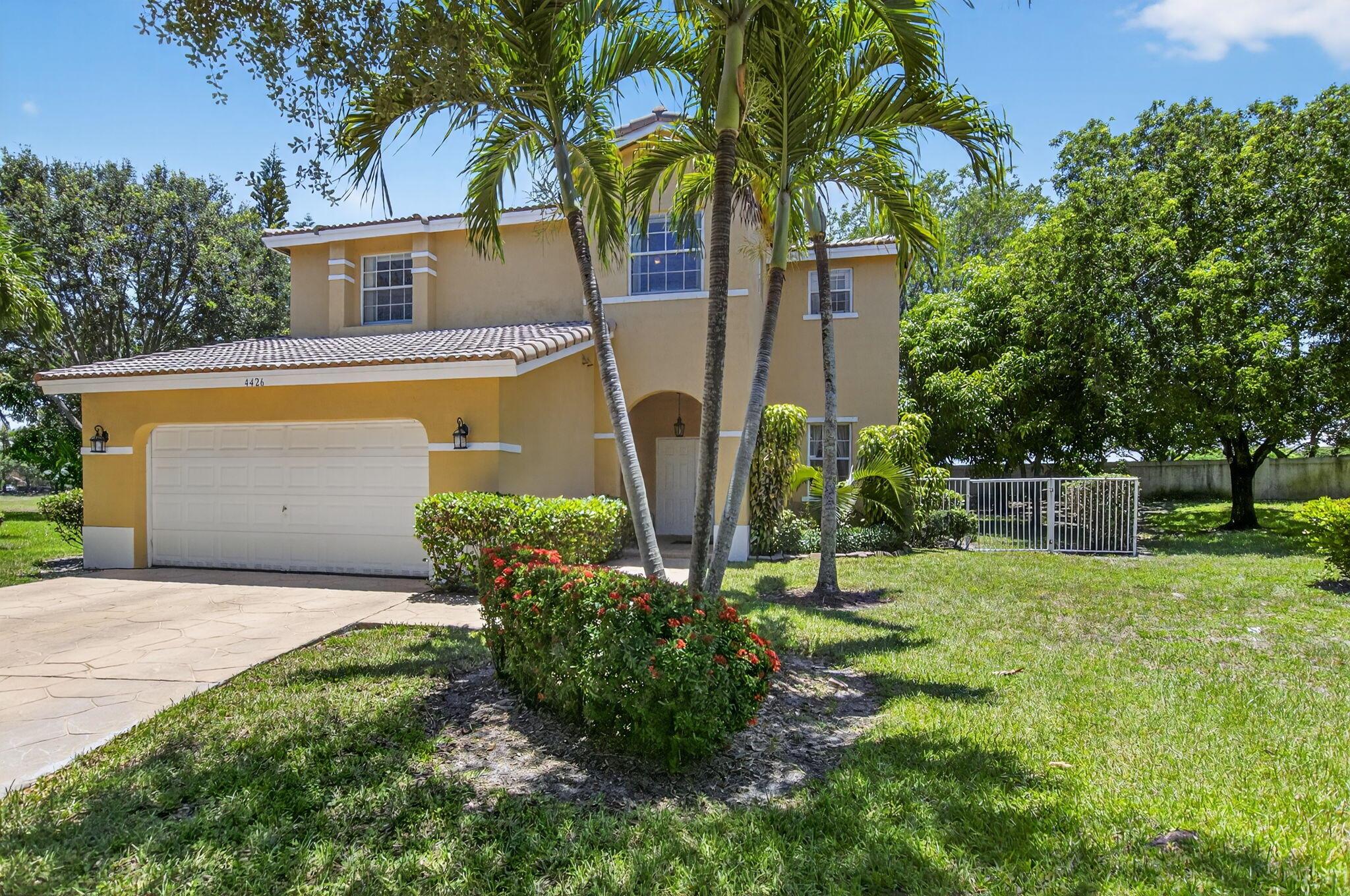 4426 NW 41 Place