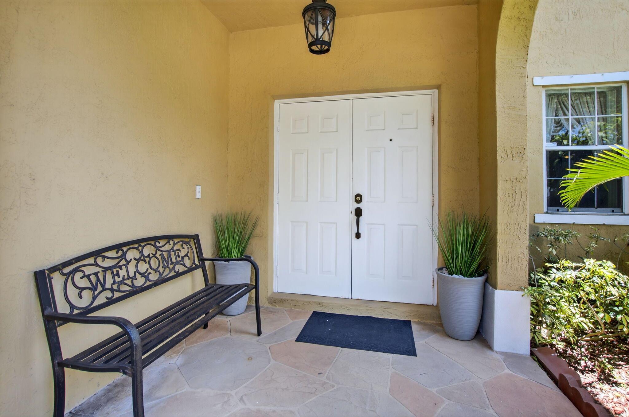 4426 NW 41 Place