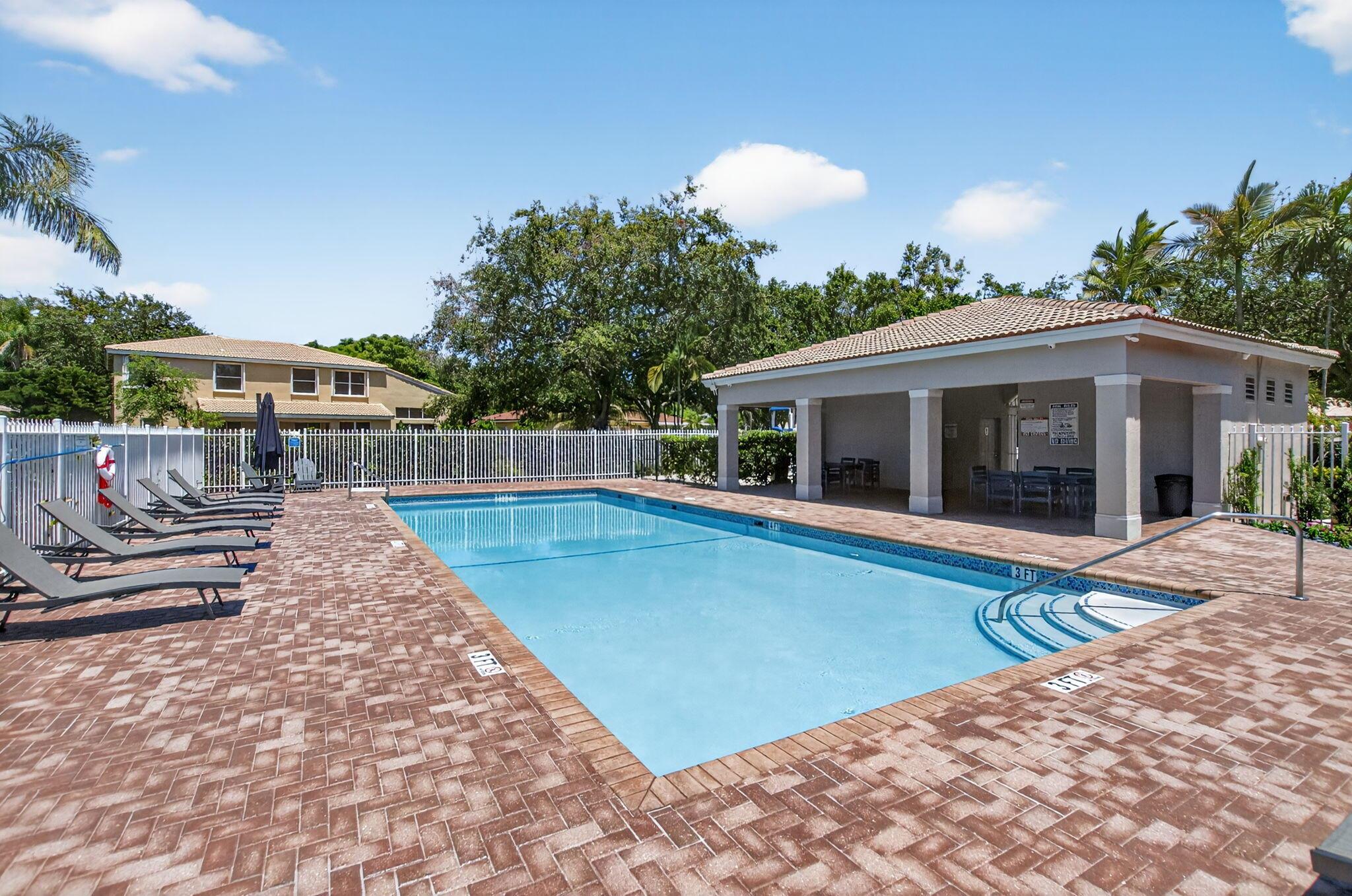 BREEDING PROPERTY - Residential