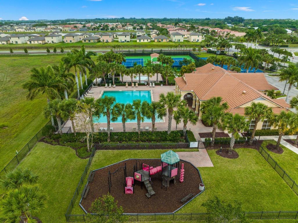 BENT CREEK TRACT B-2 - Residential